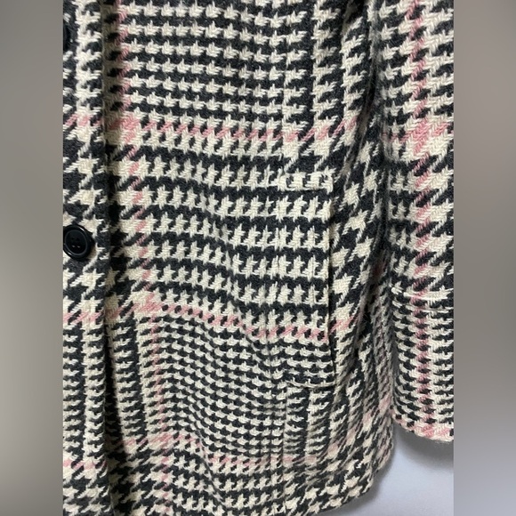 Marvin Richard’s Vintage Wool Blend Houndstooth Pink and Grey Pea Coat - Picture 2 of 14